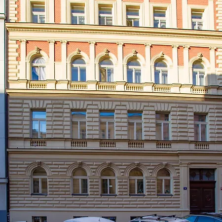 Ferienwohnung Biblion Prag Exterior foto